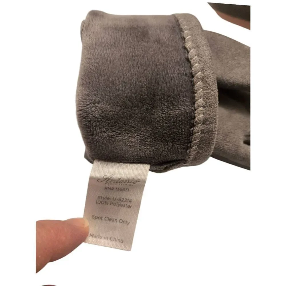 Antonio Women's Size M Grey Faux Suede Rhinestone Embellished Gloves